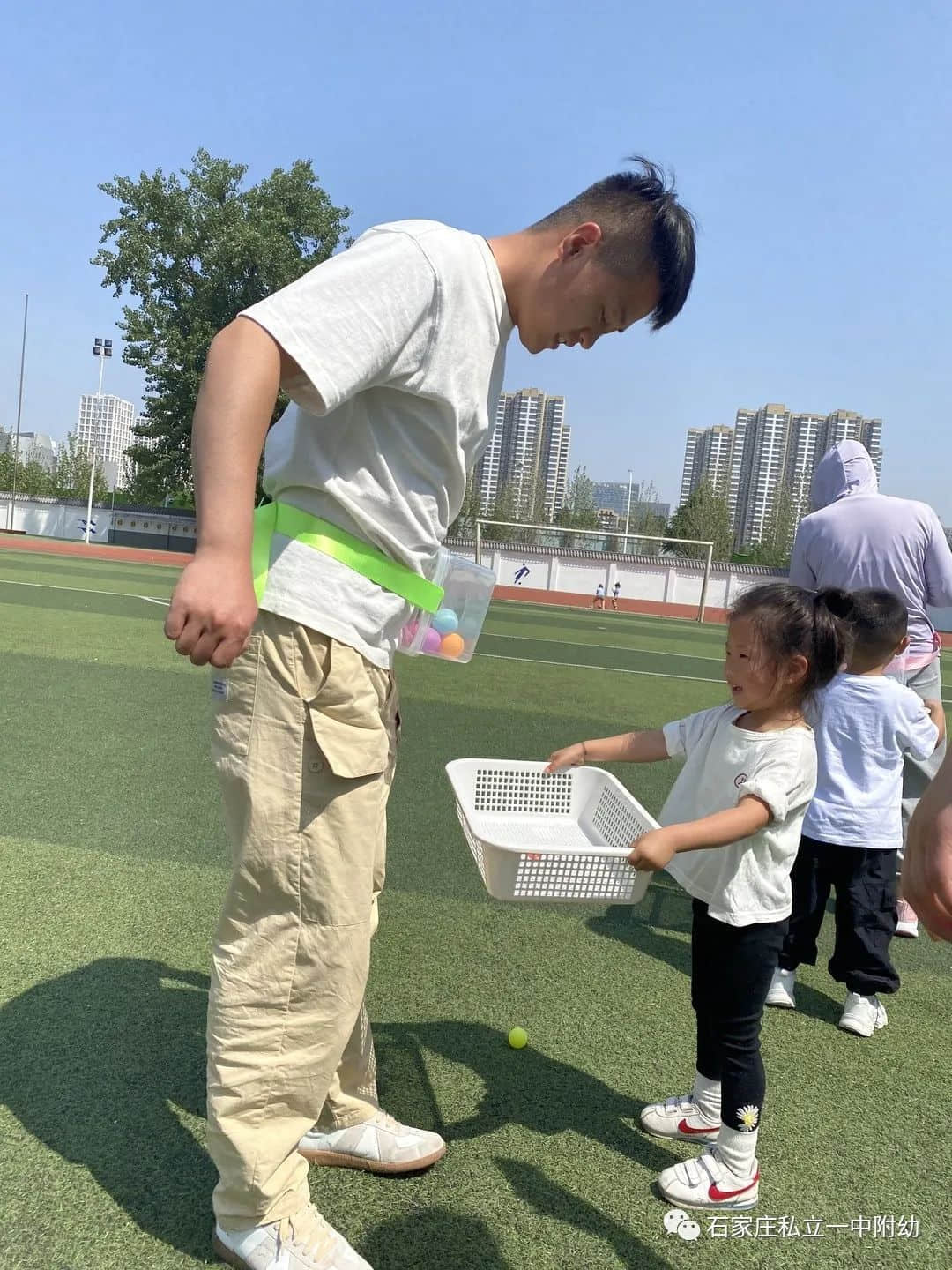 【親子運動會】石家莊市私立第一中學(xué)幼兒園親子運動會——為愛奔跑，勇敢做自己