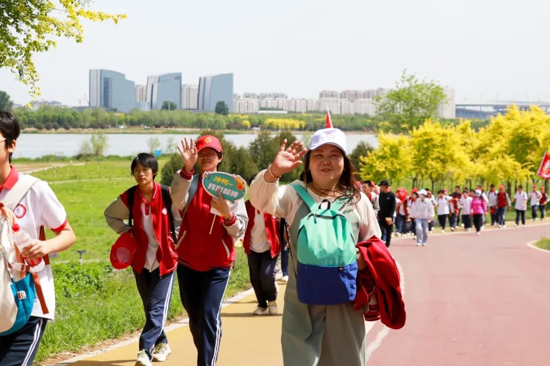 奮進新時代 勵志青春行丨石家莊私立第一中學(xué)第三屆遠足活動圓滿完成