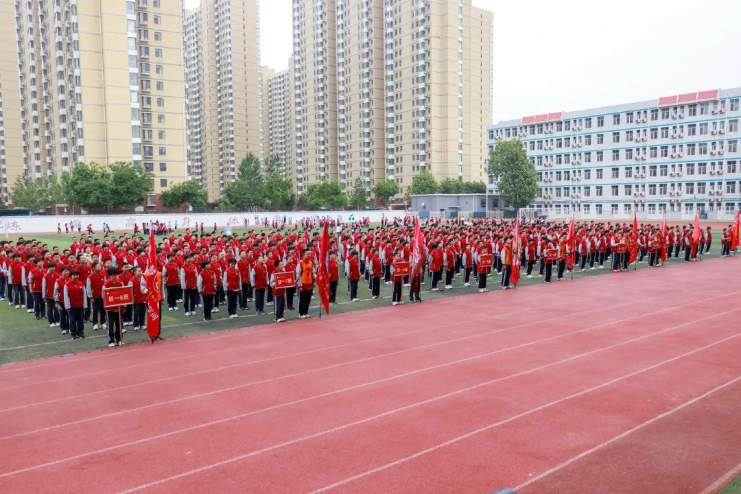 躍動青春 繩采飛揚(yáng)丨初一年級跳繩比賽圓滿落幕