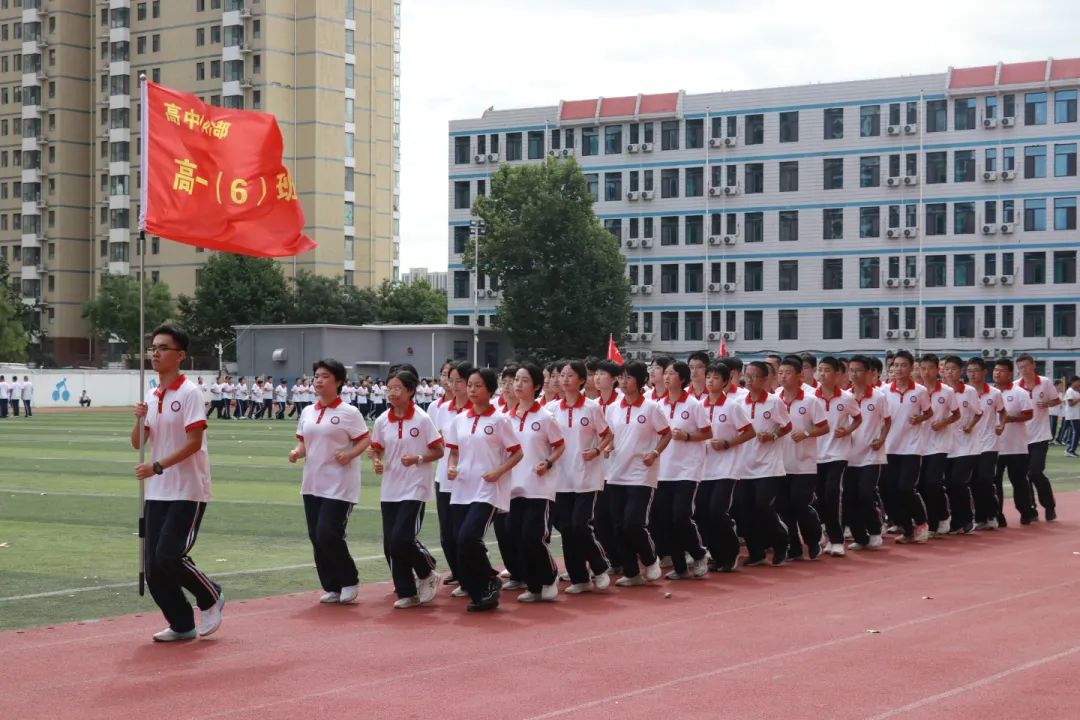 狀態(tài)滿滿！一起解鎖新生滿格狀態(tài)吧！