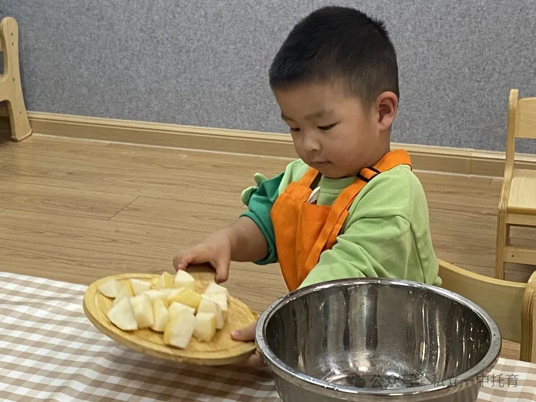 【寶龍托育】食育課——秋冬限定·小吊梨湯